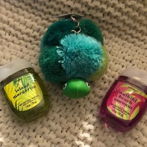 Bath & Body Turtle Pom Gel Holder Pocketbac Lot